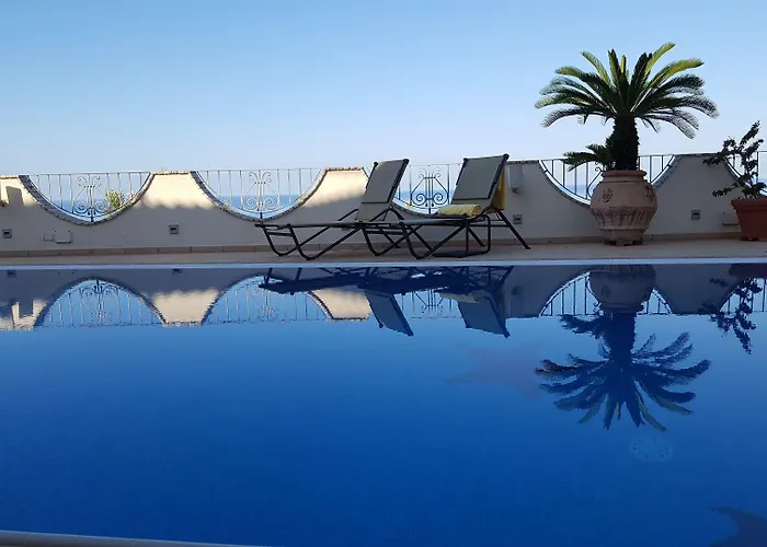 La Del Faro Bed & Breakfast Scalea