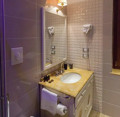 Bed & Breakfast La Del Faro 4*