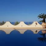 La Del Faro 4*