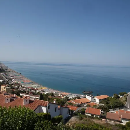 La Del Faro Bed & Breakfast