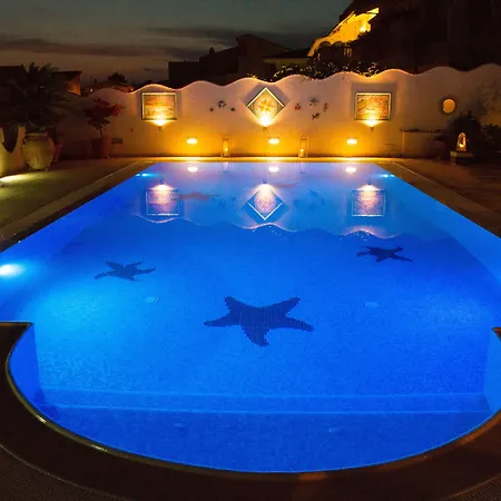 Bed & Breakfast La Del Faro 4*