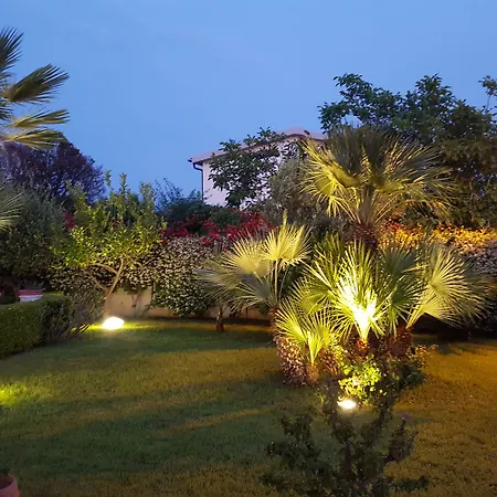 La Del Faro Bed & Breakfast