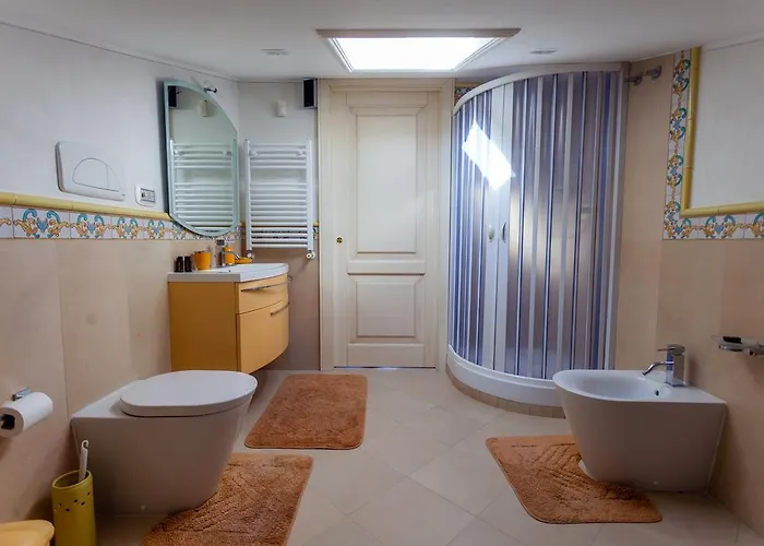 La Del Faro 斯卡莱阿