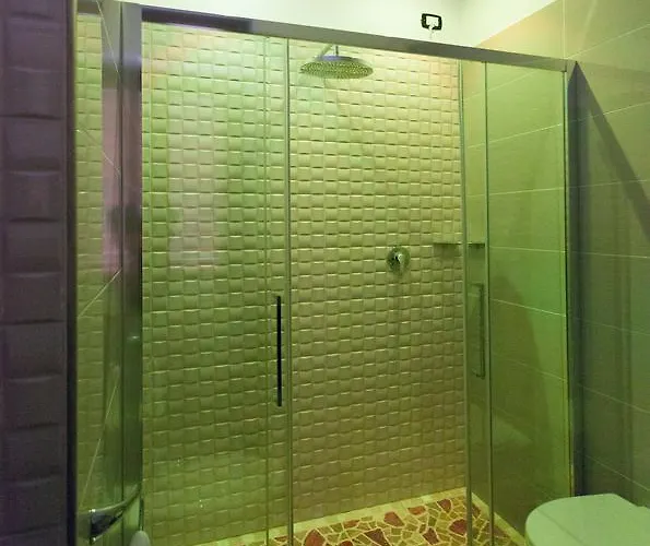 La Del Faro 斯卡莱阿